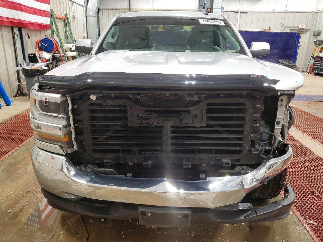 2018 Chevrolet Silverado K1500 Lt - Image 5