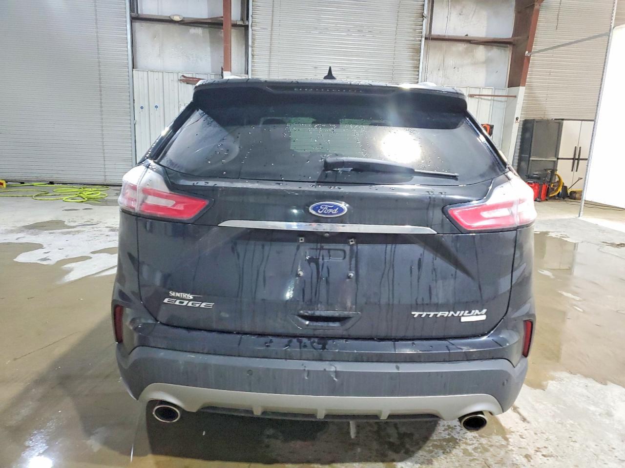2019 Ford Edge Titanium - Фото 6