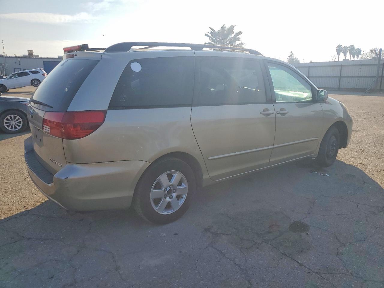 2004 Toyota Sienna Xle 7 Passenger - Фото 3