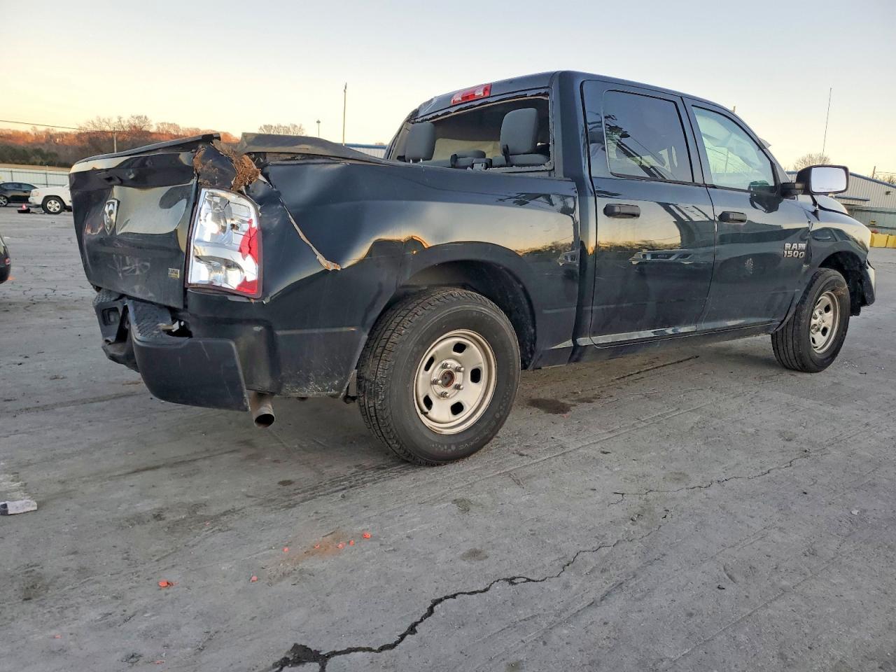 2016 Ram 1500 St - Фото 3
