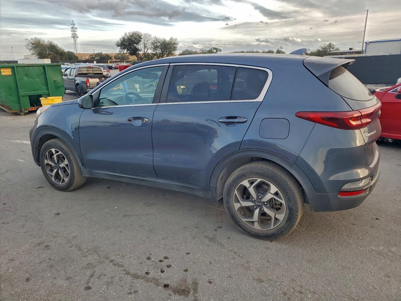 2020 Kia Sportage Lx - Фото 2