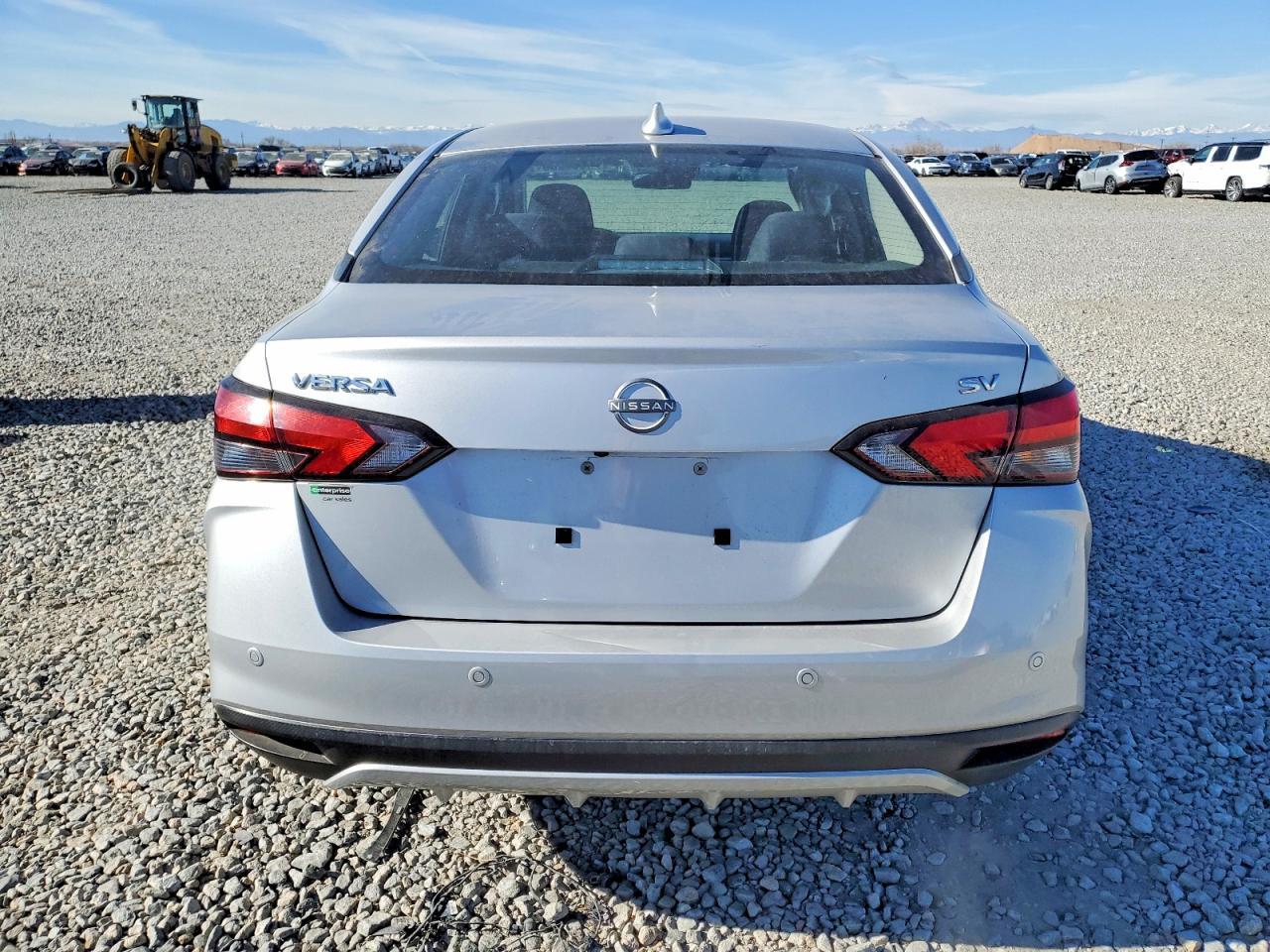 2023 Nissan Versa Sv - Image 6