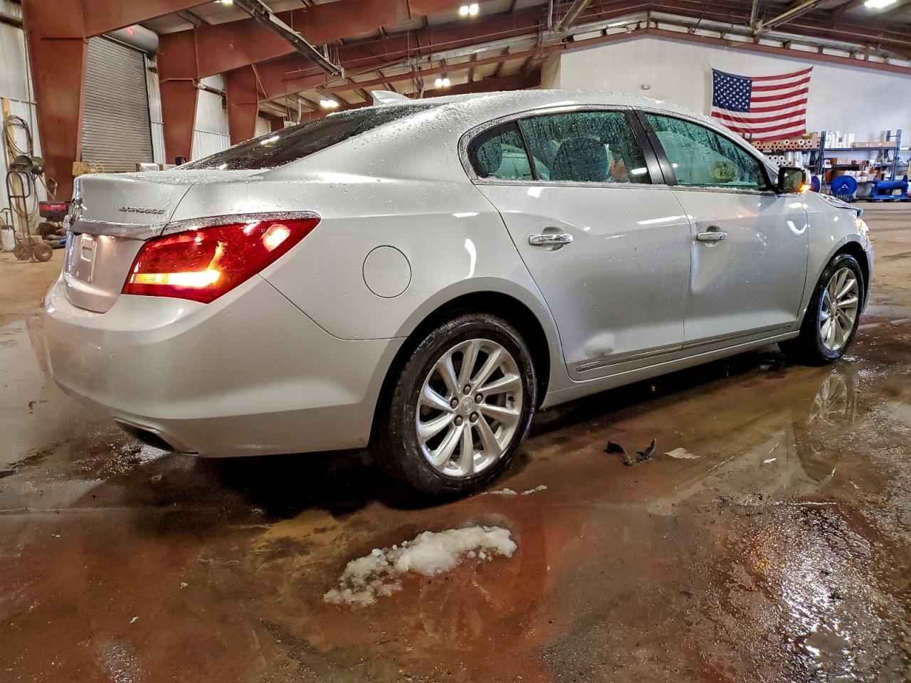 2016 Buick Lacrosse - Фото 3