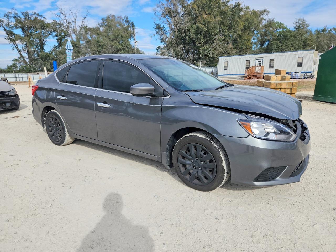 2016 Nissan Sentra S - Фото 4