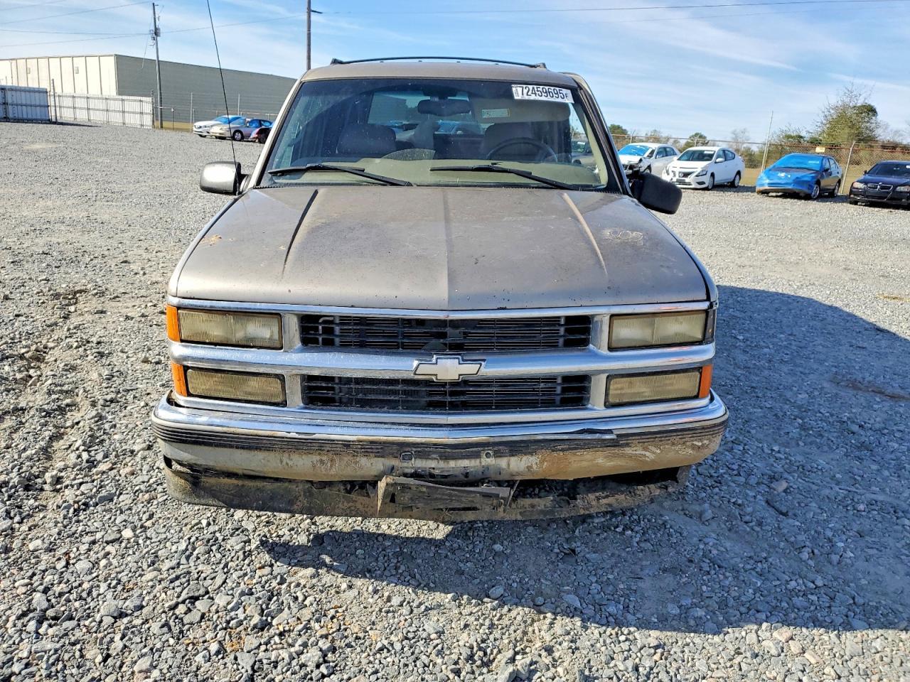 1999 Chevrolet Suburban C1500 - Фото 5