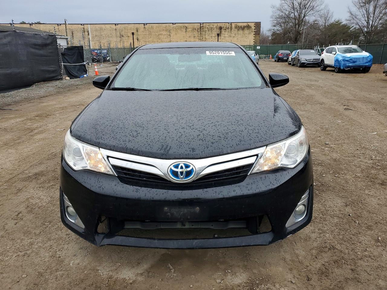2012 Toyota Camry - Фото 5