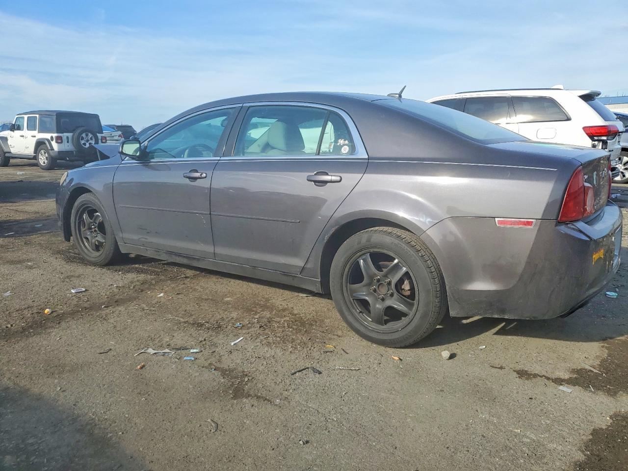 2010 Chevrolet Malibu Ls - Image 2