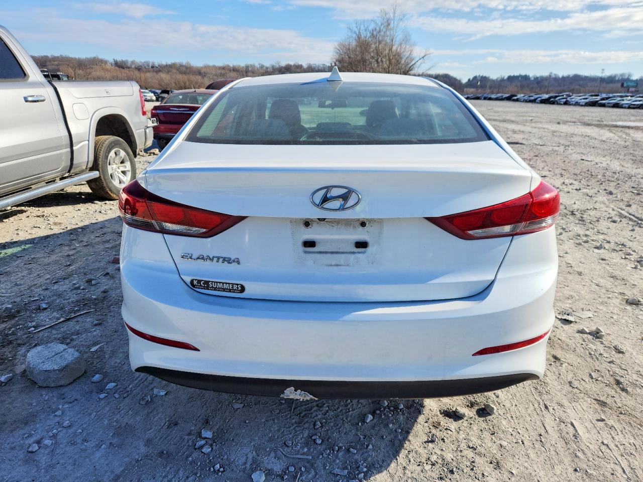2017 Hyundai Elantra Se - Фото 6