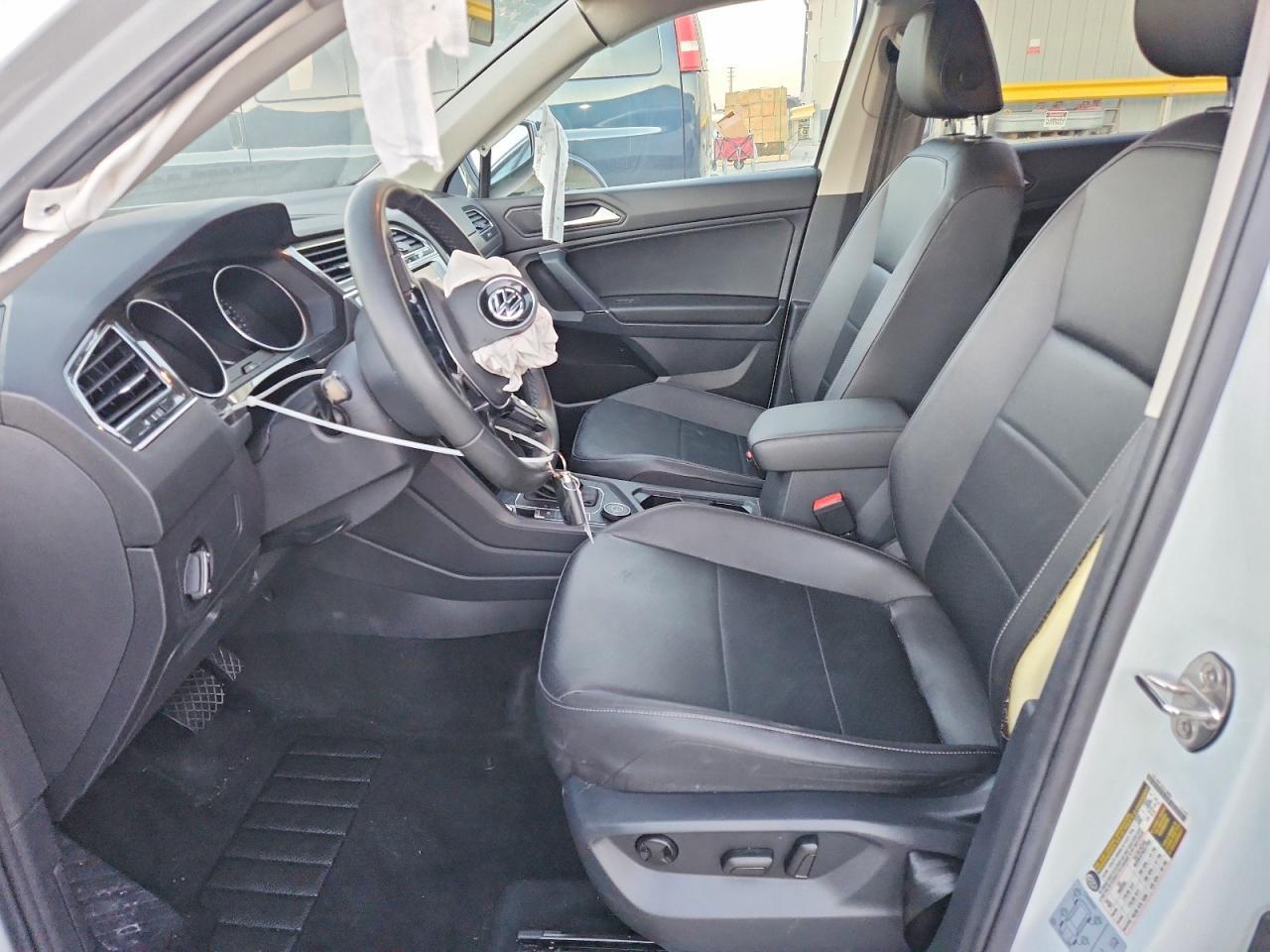 2020 Volkswagen Tiguan Se - Фото 7