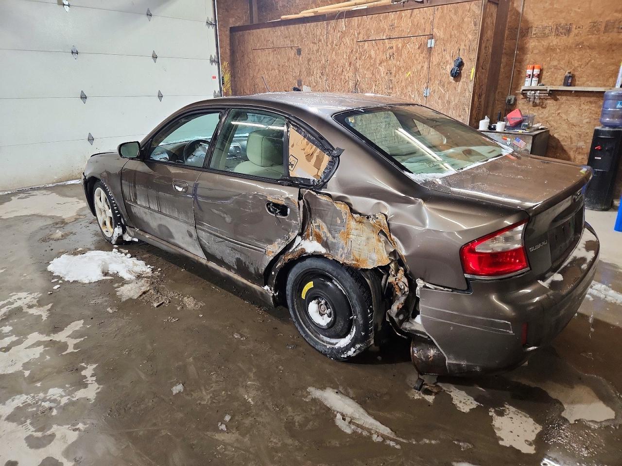2009 Subaru Legacy 2.5I - Фото 2