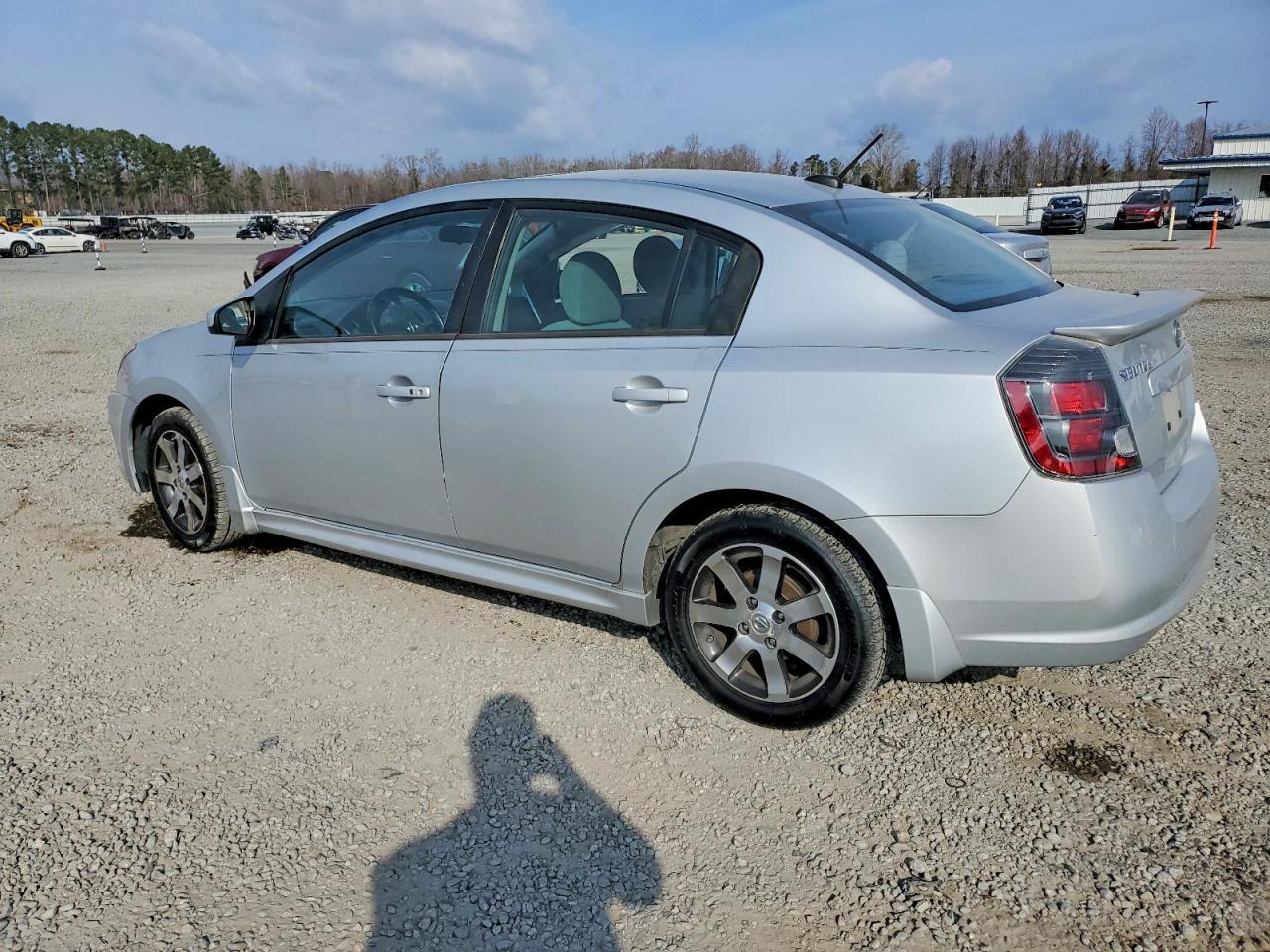 2012 Nissan Sentra 2.0 - Фото 2