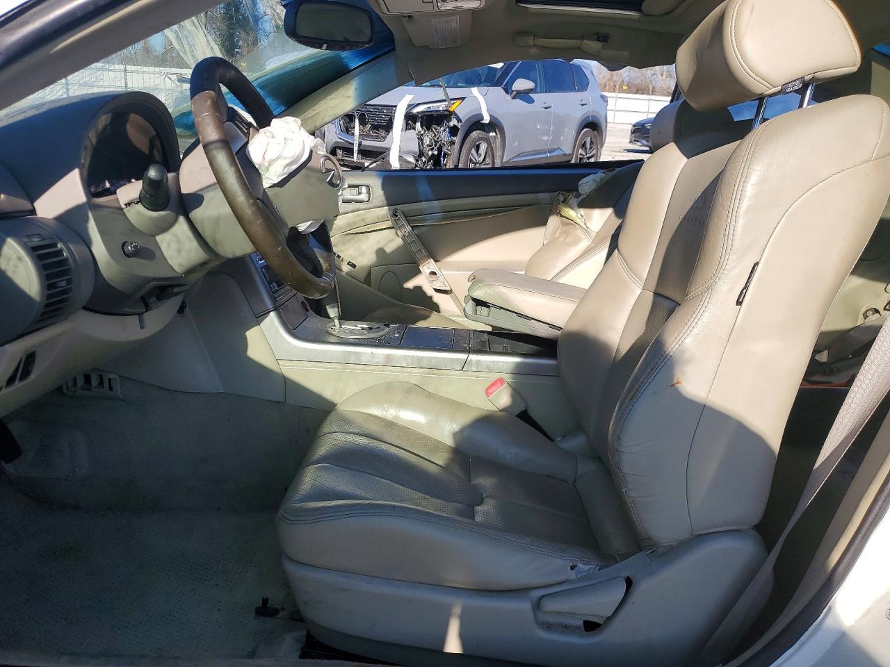 2004 Infiniti G35 - Image 7