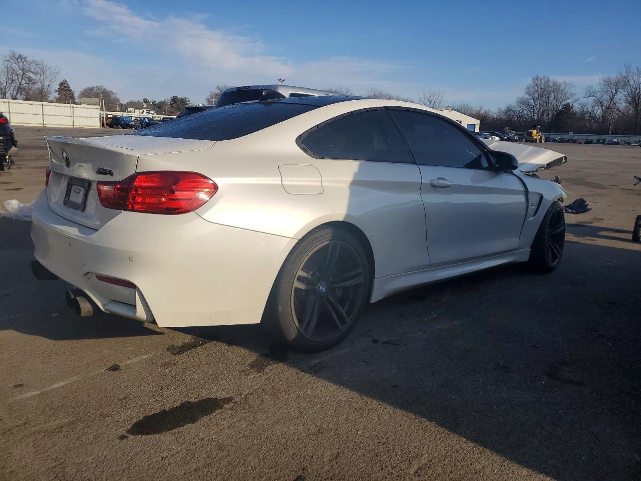 2016 BMW M4 - Фото 3