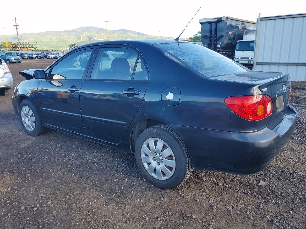 2004 Toyota Corolla Ce - Image 2
