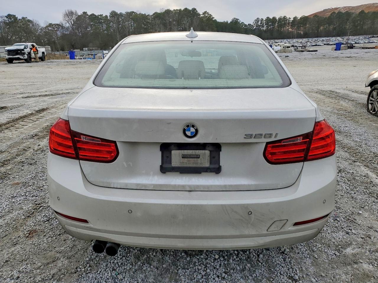 2014 BMW 328 I - Image 6