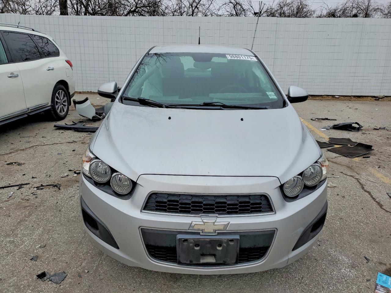 2013 Chevrolet Sonic Lt - Image 5