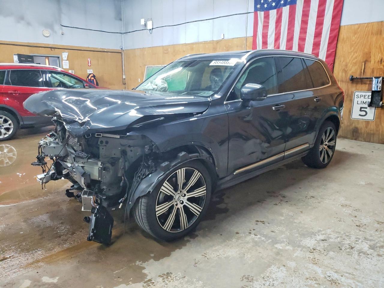 2022 Volvo Xc90 T6 Inscription