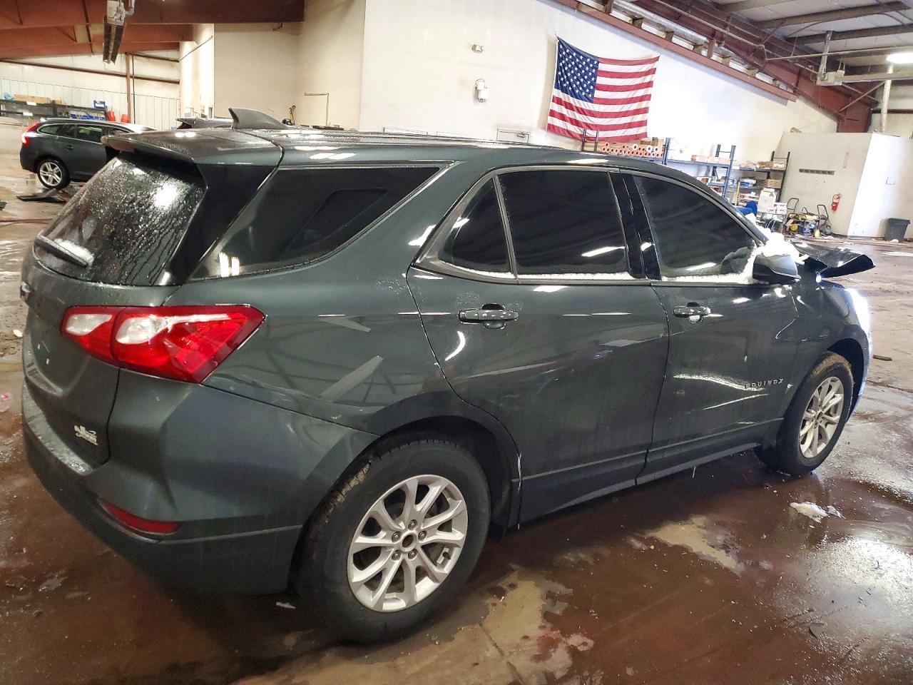 2019 Chevrolet Equinox Ls - Фото 3