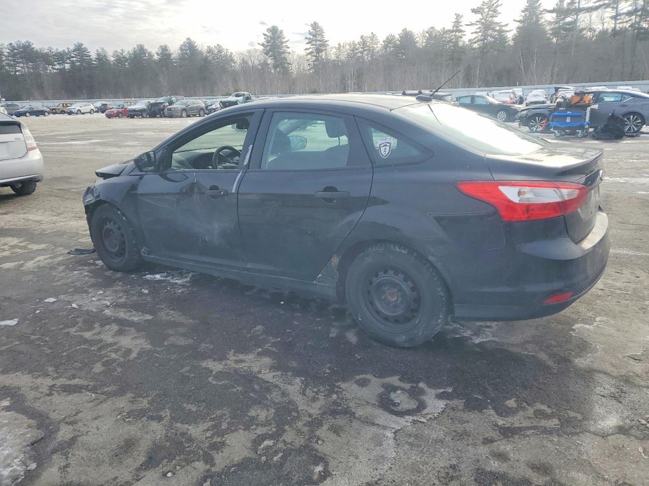 2014 Ford Focus S - Фото 2