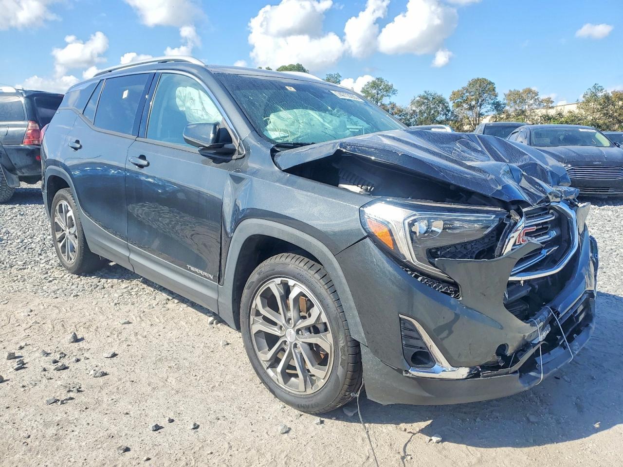 2018 GMC Terrain Slt - Image 4