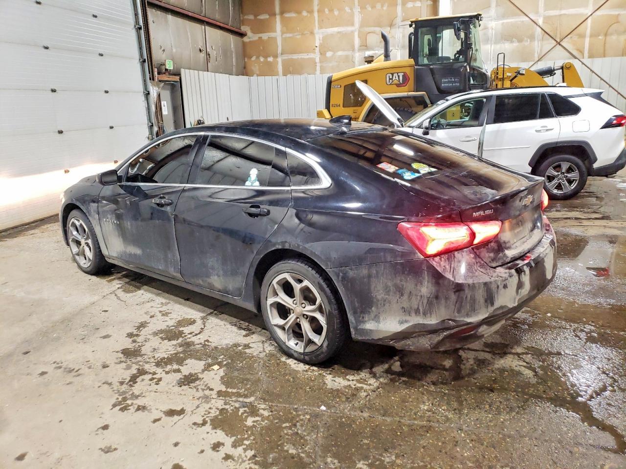 2020 Chevrolet Malibu Lt - Image 2
