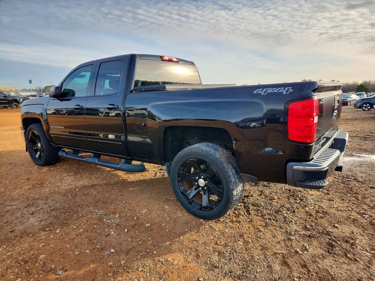 2015 Chevrolet Silverado K1500 Lt - Фото 2