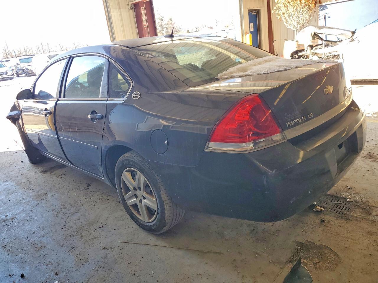 2008 Chevrolet Impala Ls - Фото 2