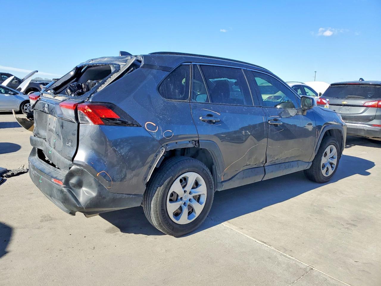 2019 Toyota Rav4 Le - Фото 3