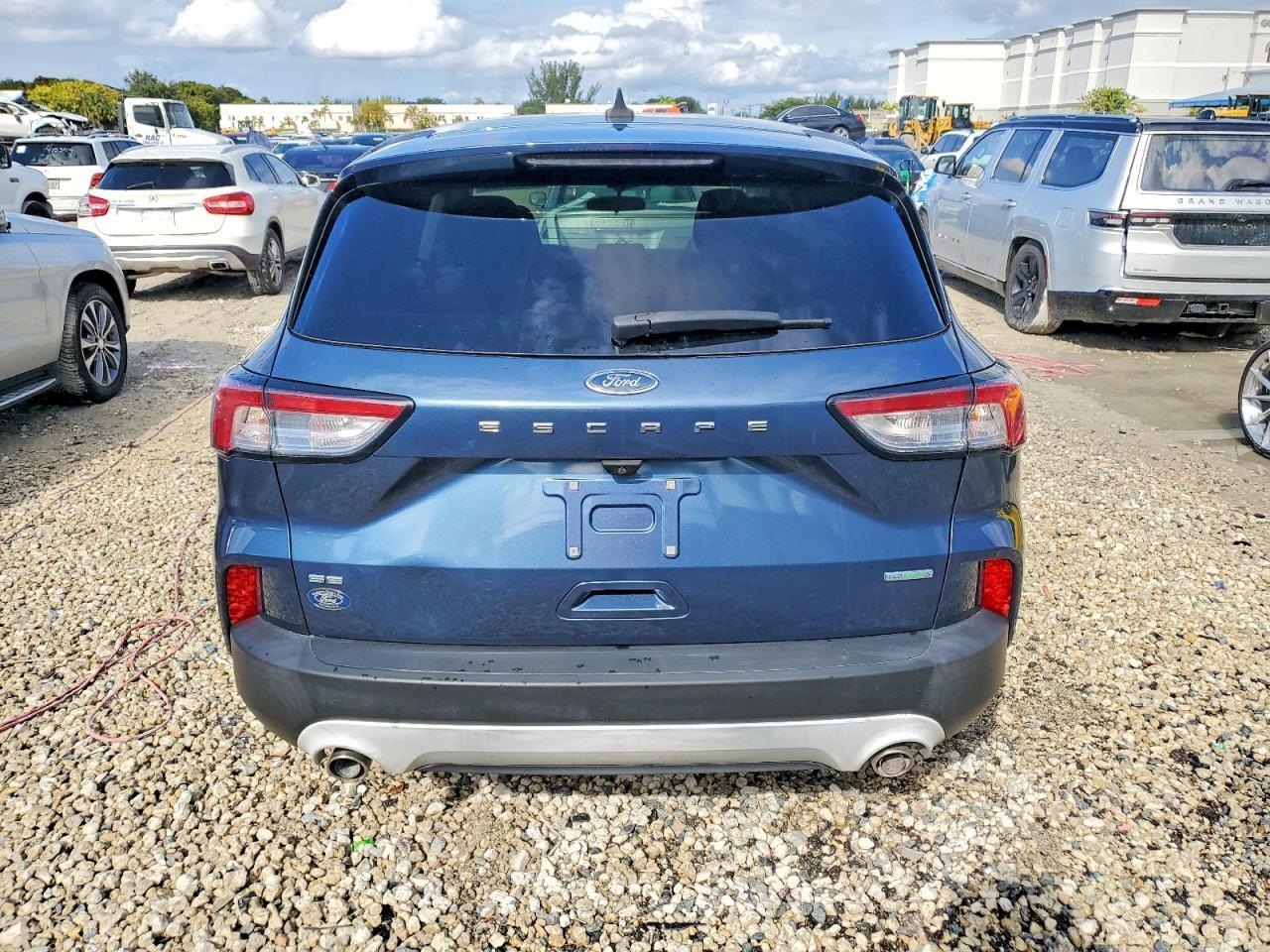 2020 Ford Escape Se - Фото 6