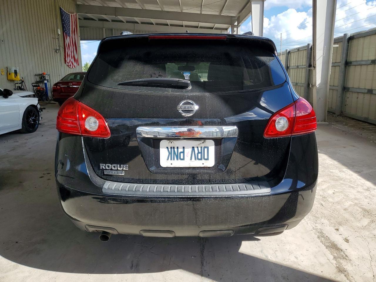 2014 Nissan Rogue Select S - Фото 6