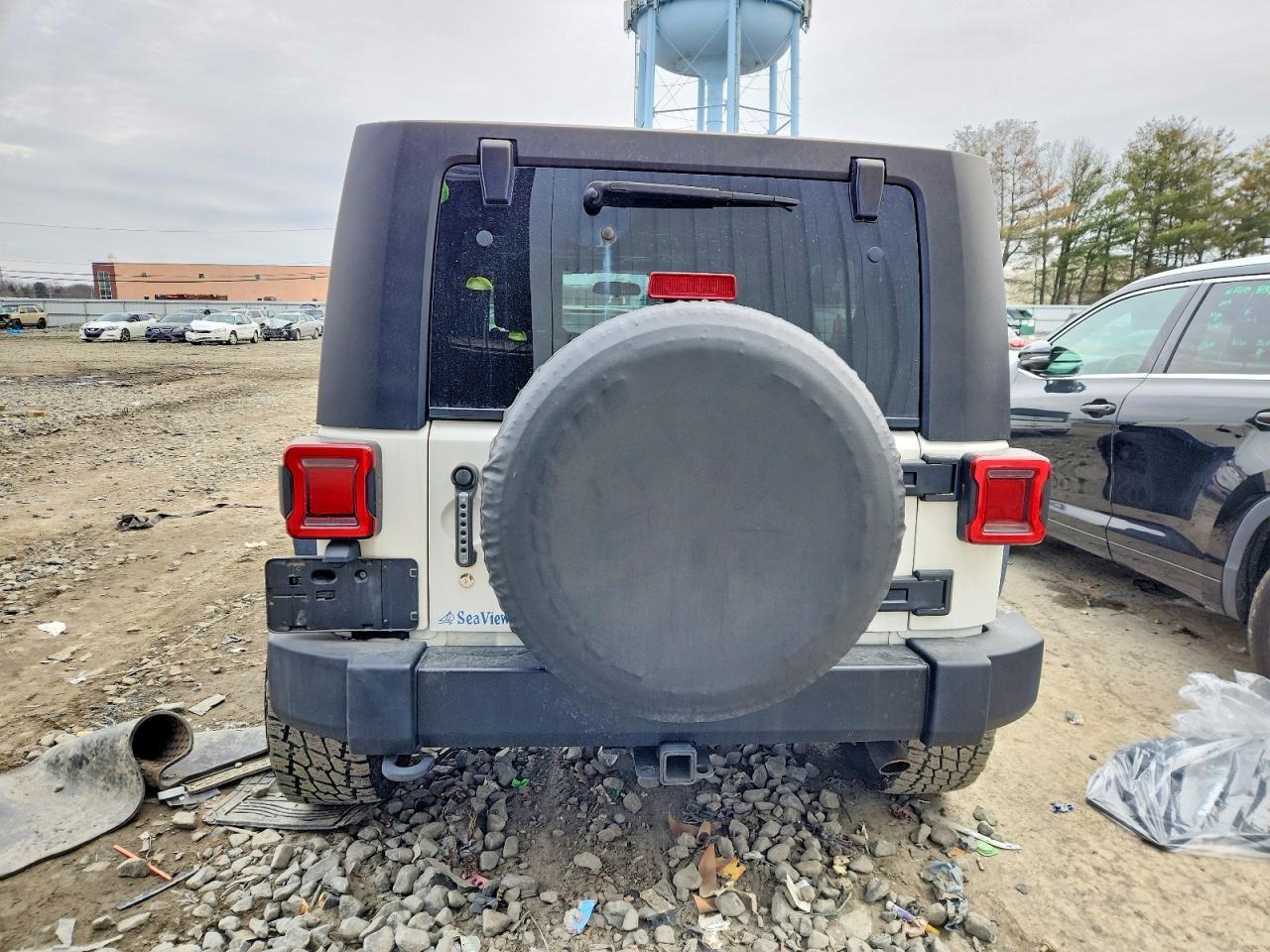 2010 Jeep Wrangler Unlimited Sahara - Фото 6