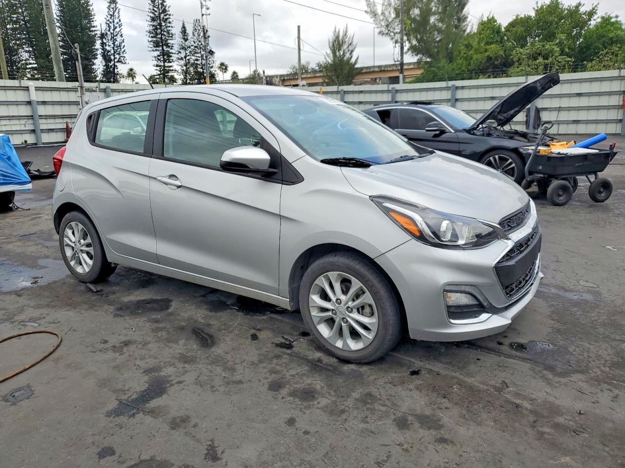 2021 Chevrolet Spark 1Lt - Фото 4