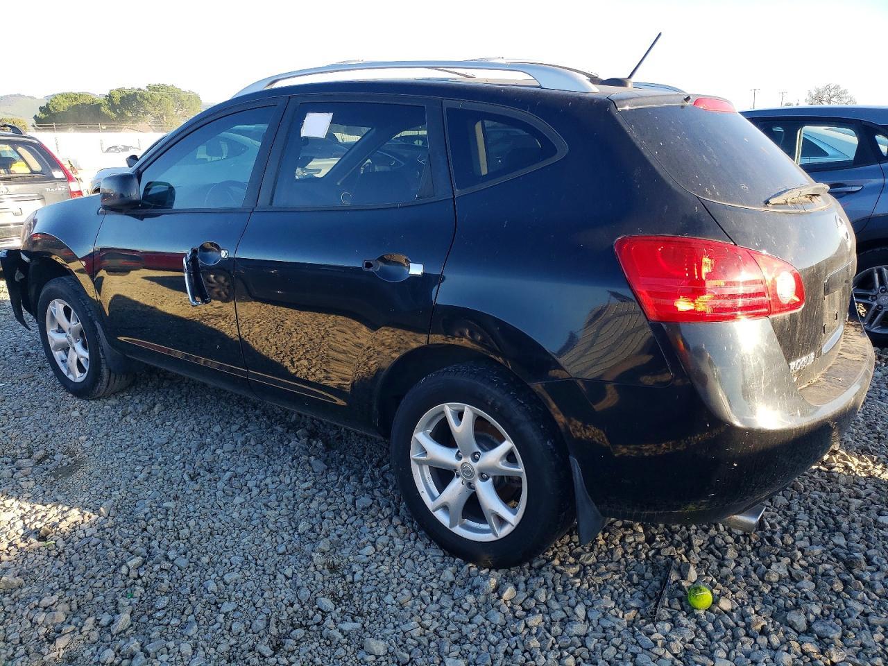 2010 Nissan Rogue S - Фото 2