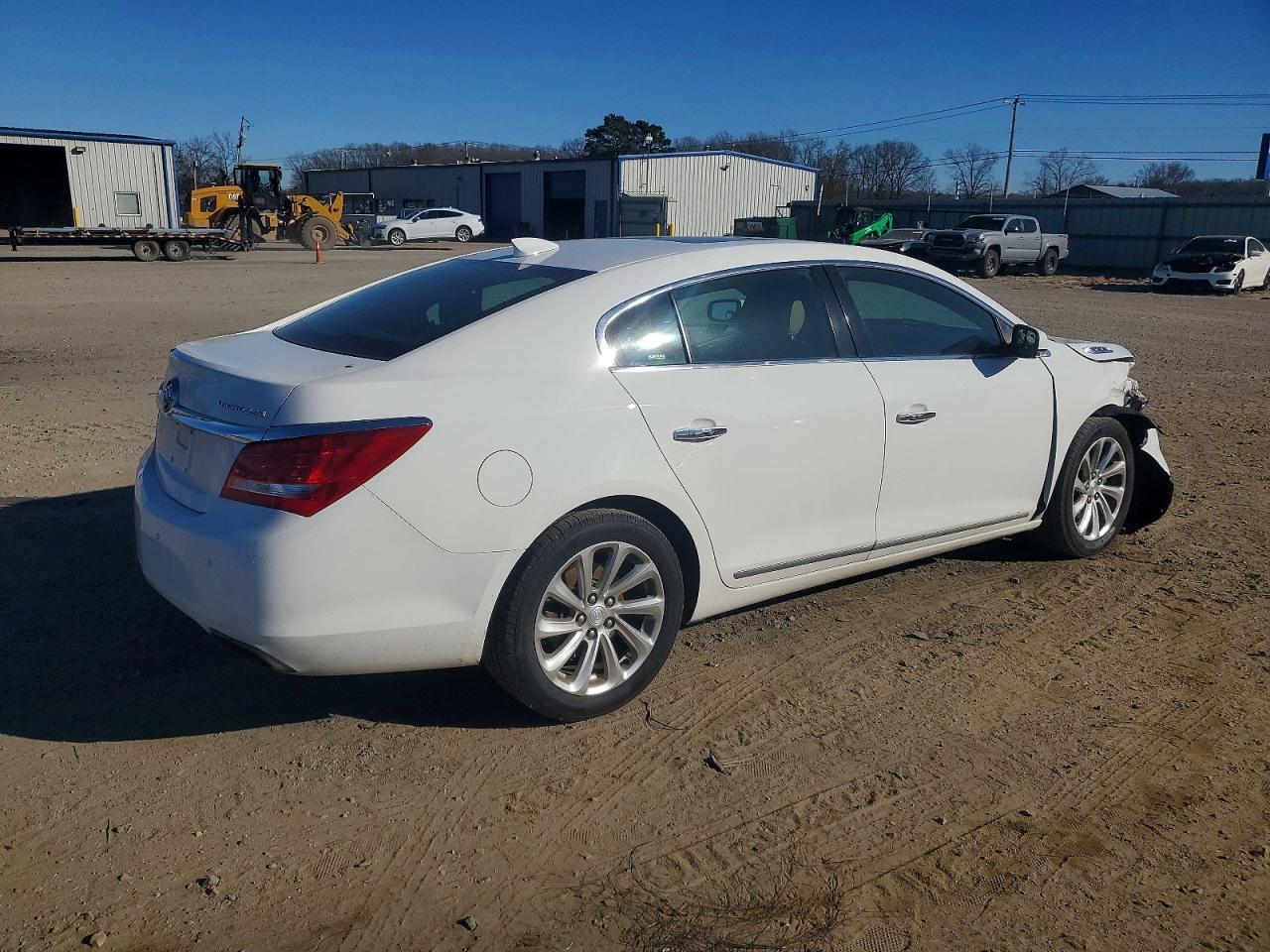2015 Buick Lacrosse - Фото 3