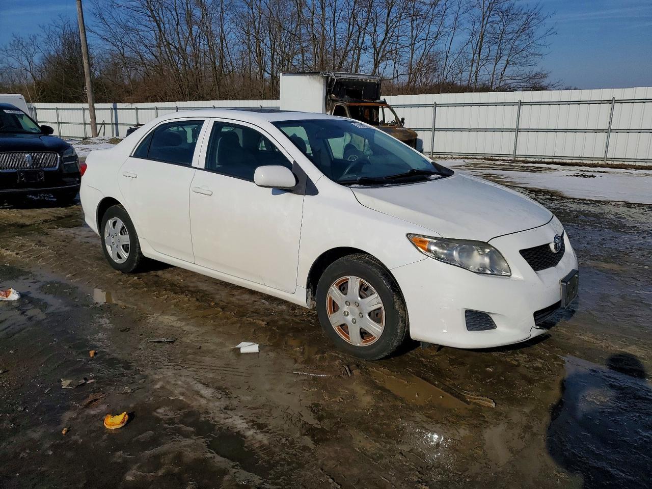 2010 Toyota Corolla Base - Фото 4