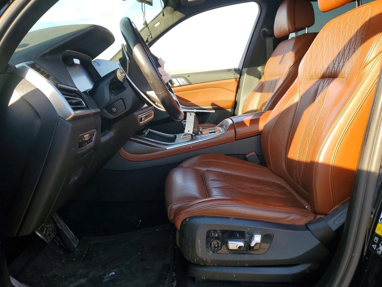 2021 BMW X7 xDrive40I - Фото 7