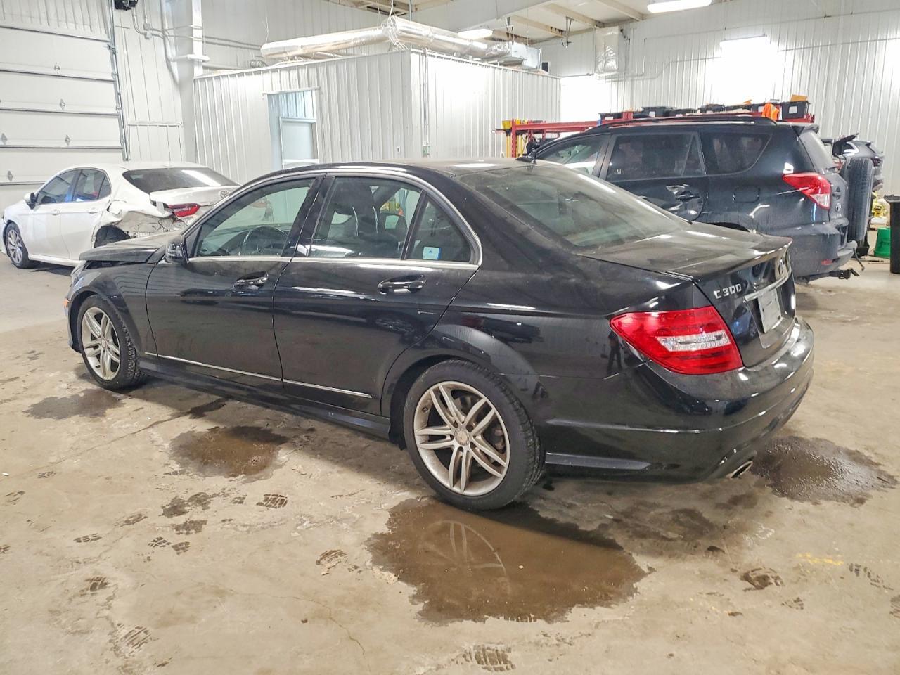 2014 Mercedes-Benz C 300 4Matic - Image 2