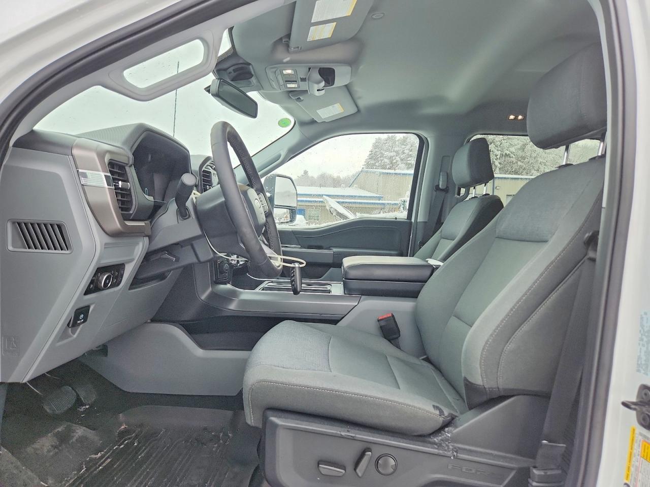 2025 Ford F150 Xlt - Фото 7