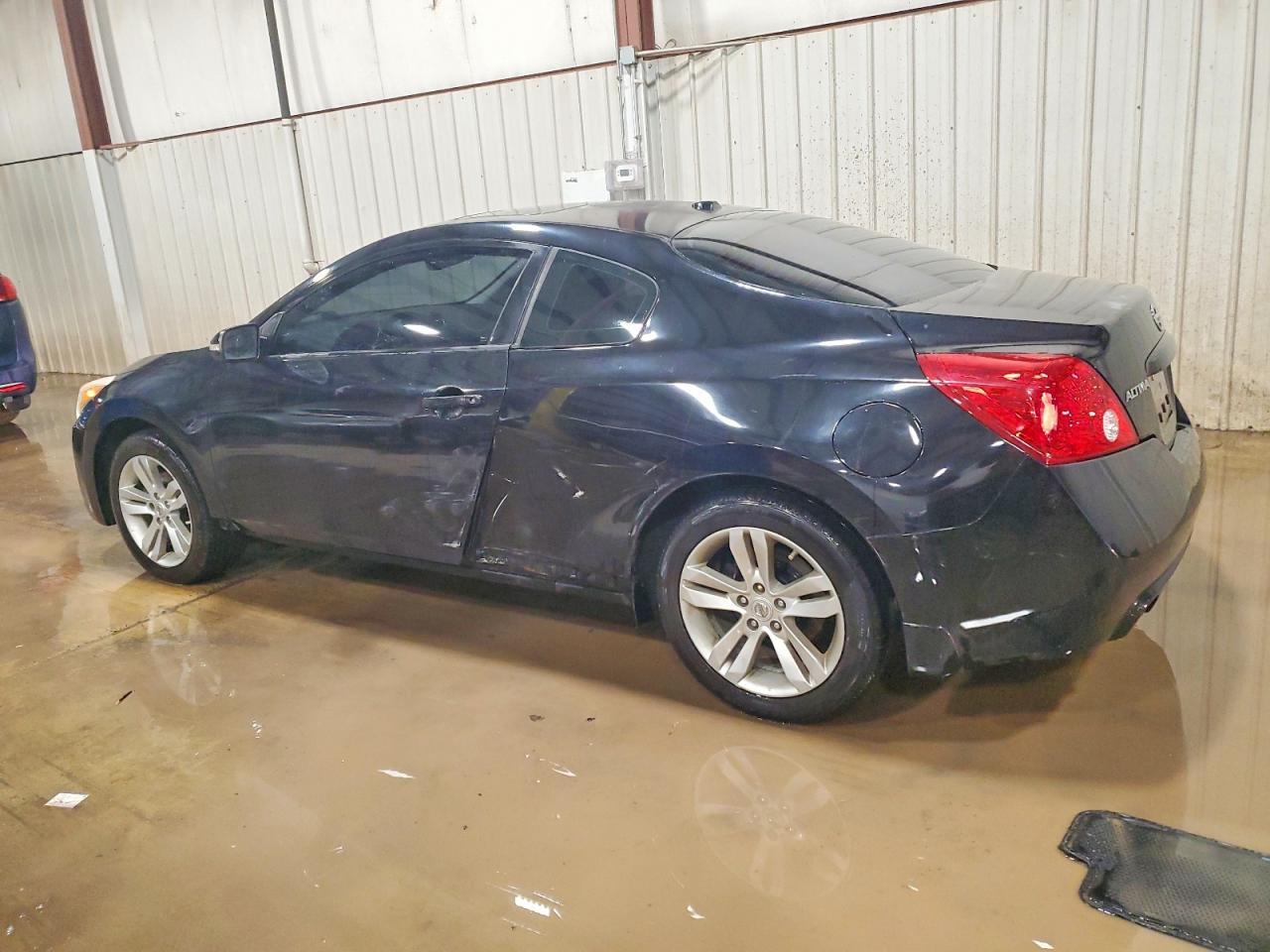 2012 Nissan Altima 2.5 S - Фото 2