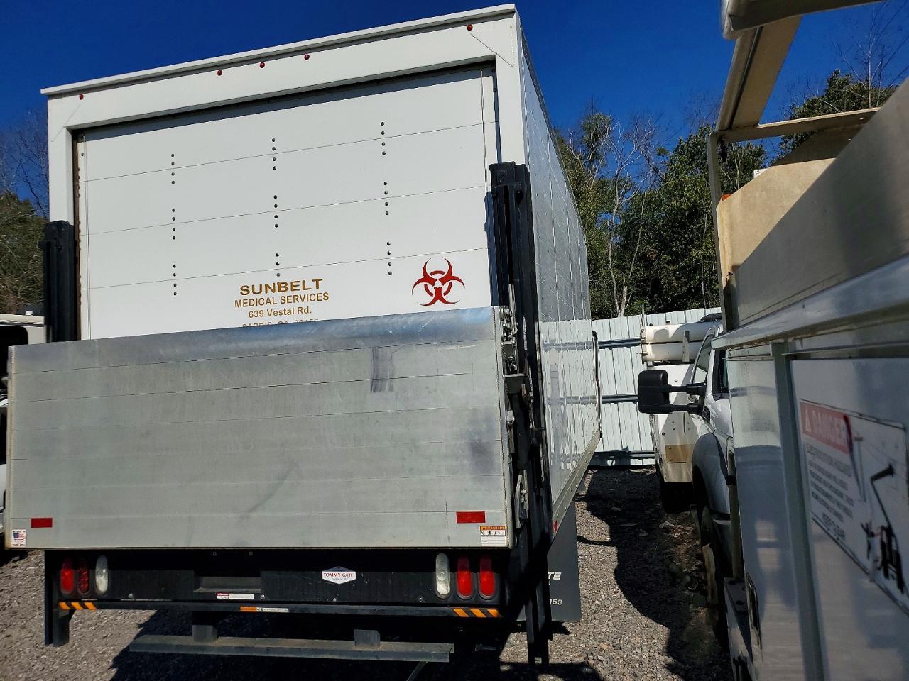 2023 Isuzu Npr Hd Box Truck - Фото 3