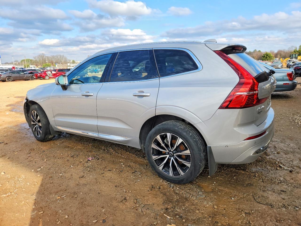 2023 Volvo Xc60 Plus - Фото 2