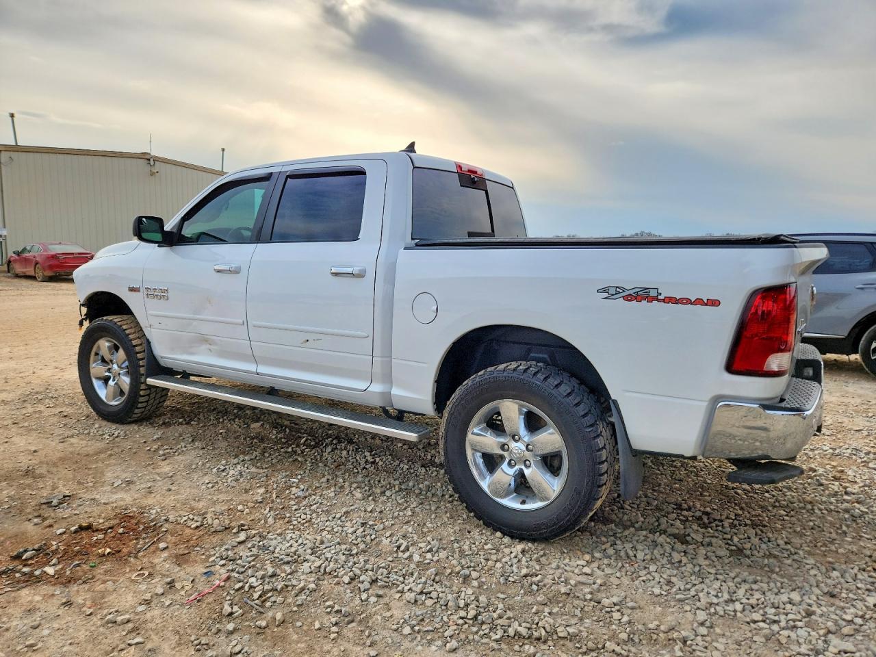 2017 Ram 1500 Slt - Фото 2