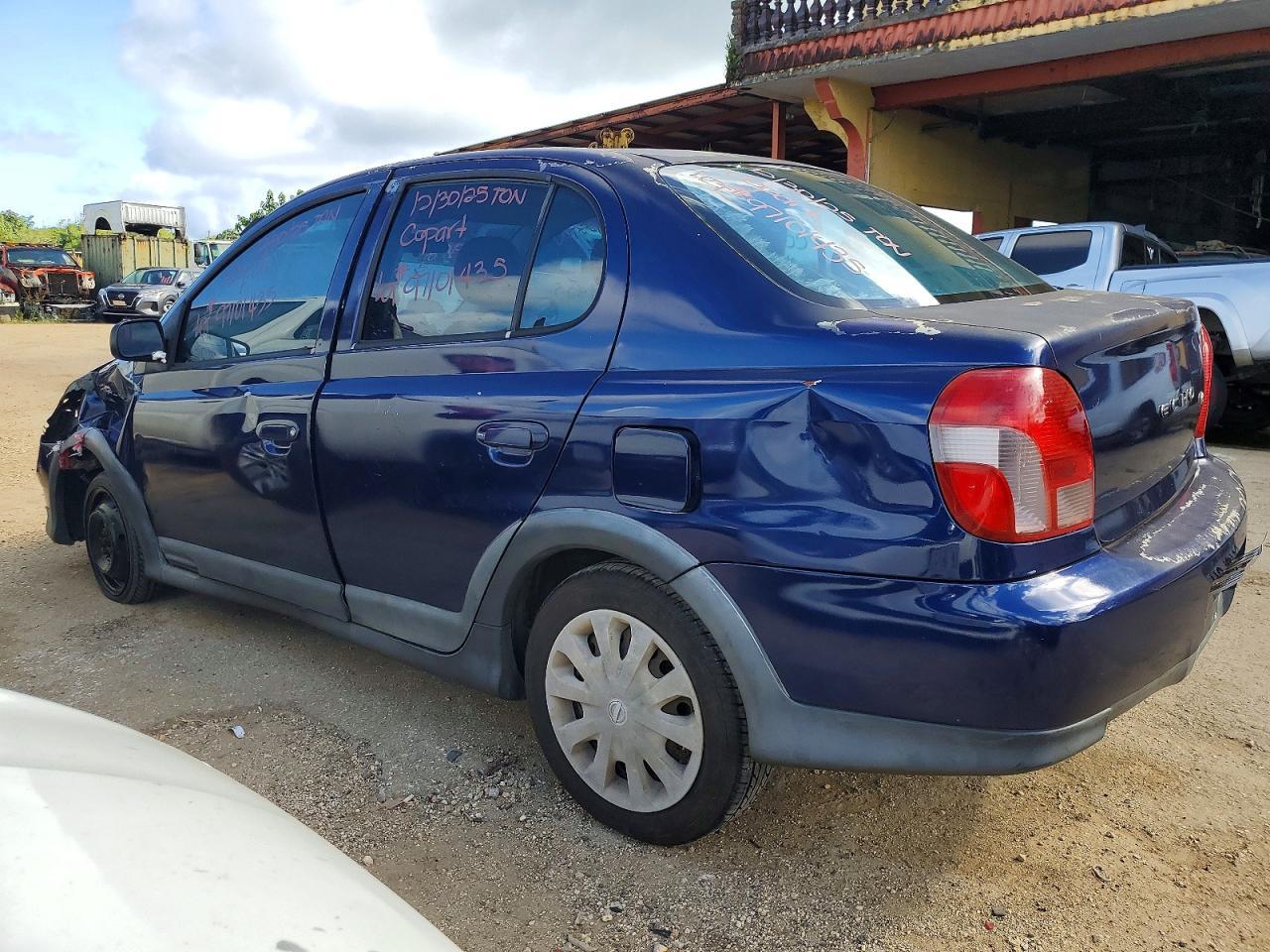 2000 Toyota Echo - Фото 2