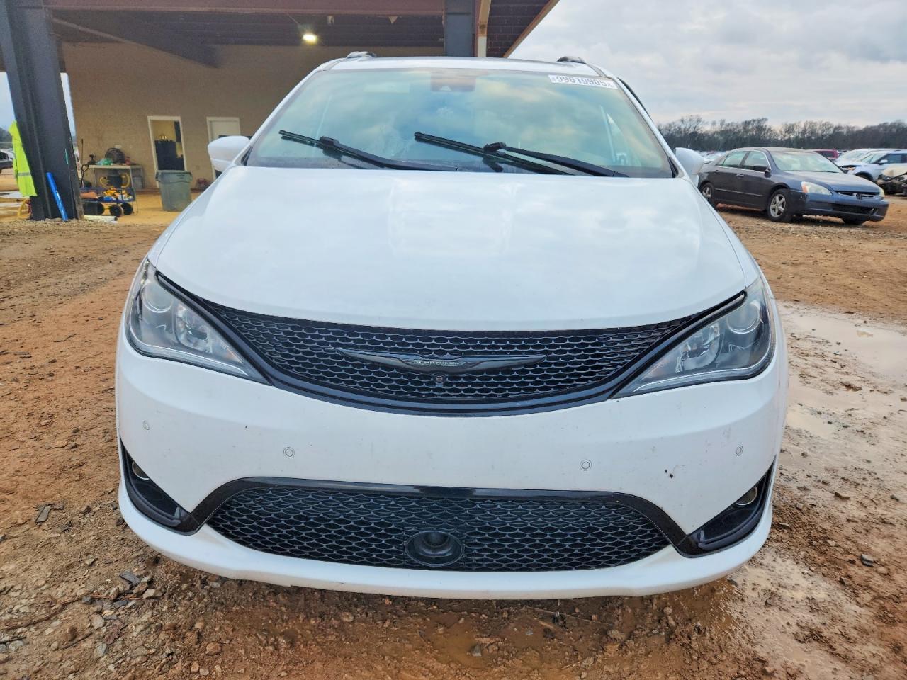 2019 Chrysler Pacifica Touring L - Фото 5