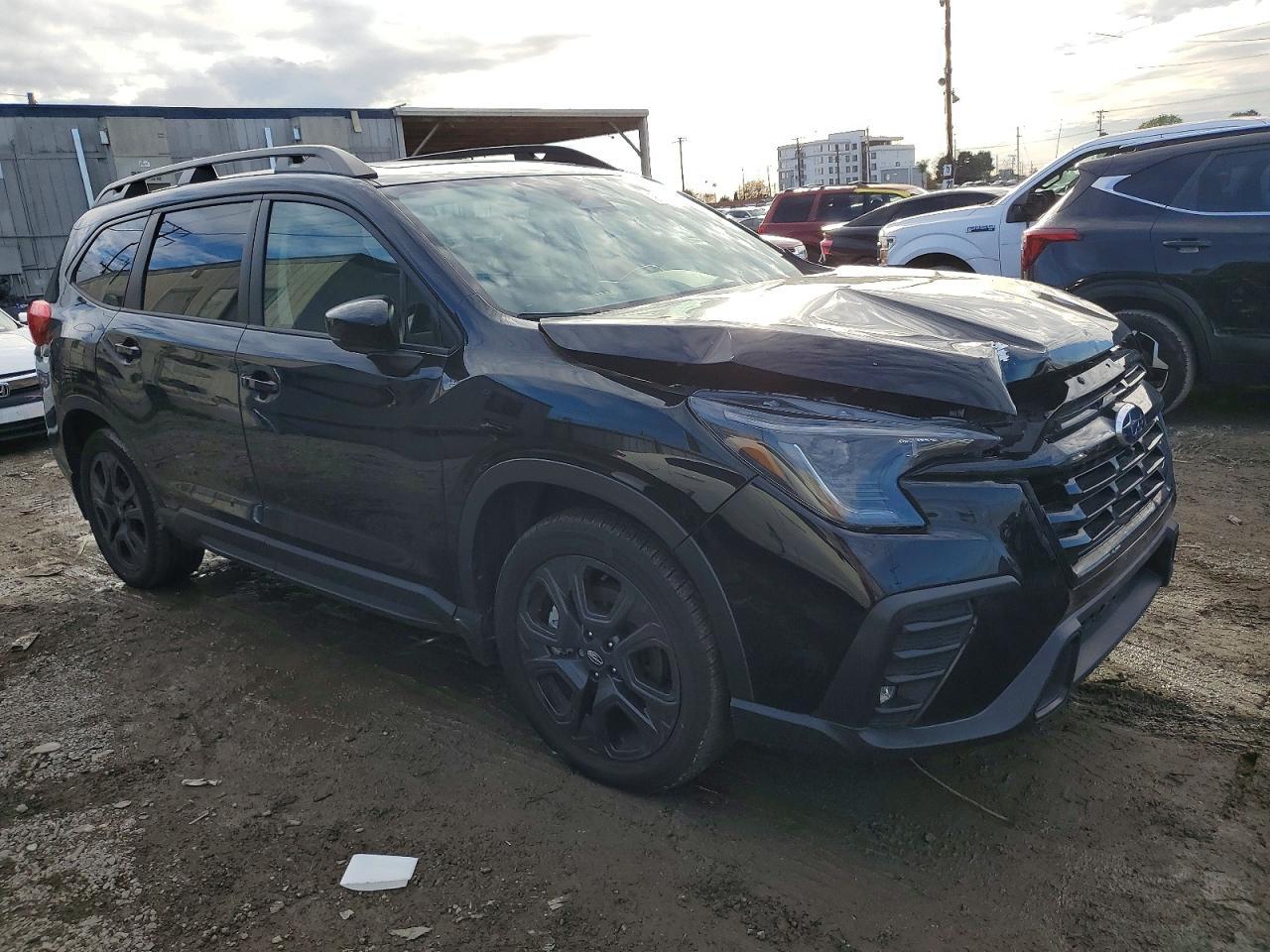 2024 Subaru Ascent Onyx Edition - Image 4