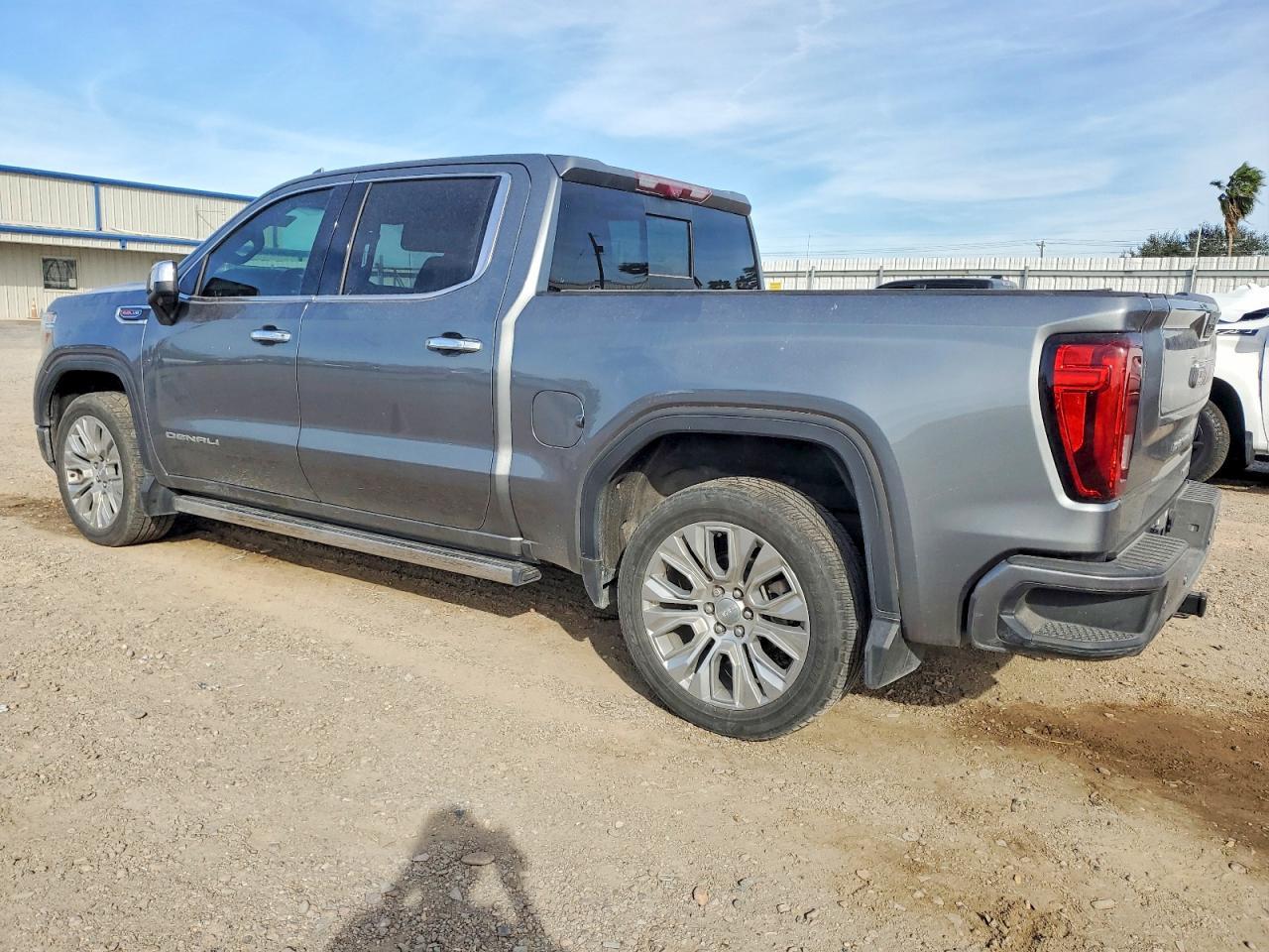 2021 GMC Sierra K1500 Denali - Image 2