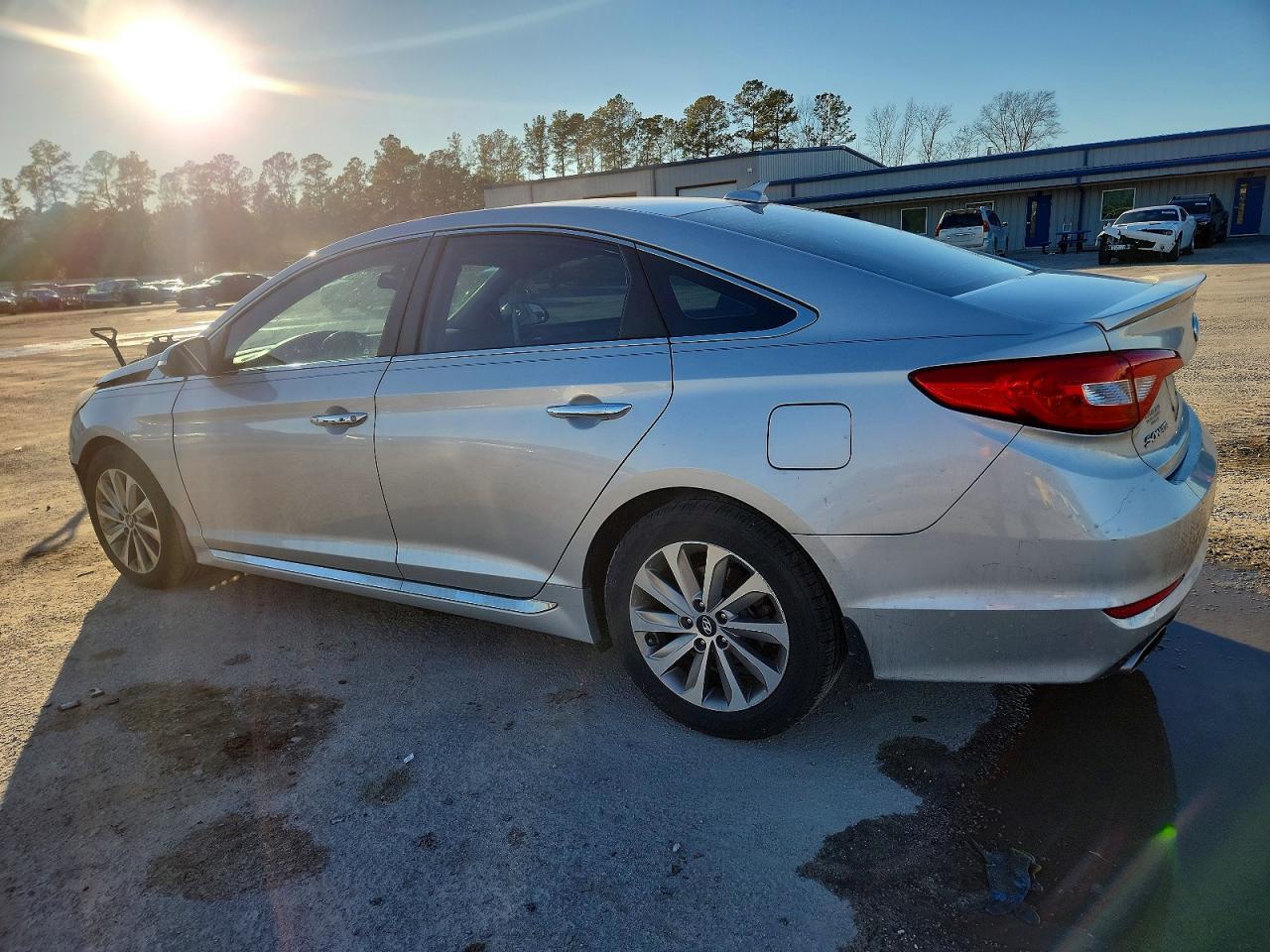 2015 Hyundai Sonata Sport - Фото 2