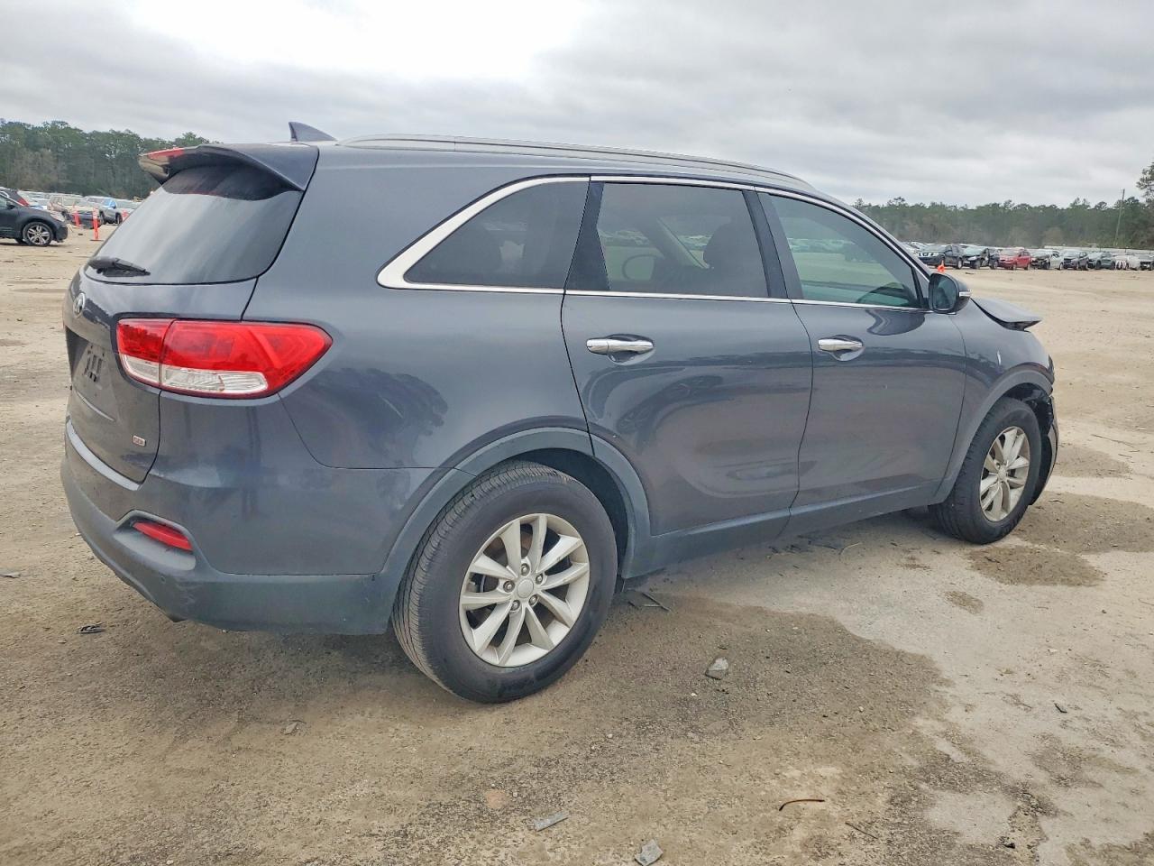 2016 Kia Sorento Lx - Фото 3