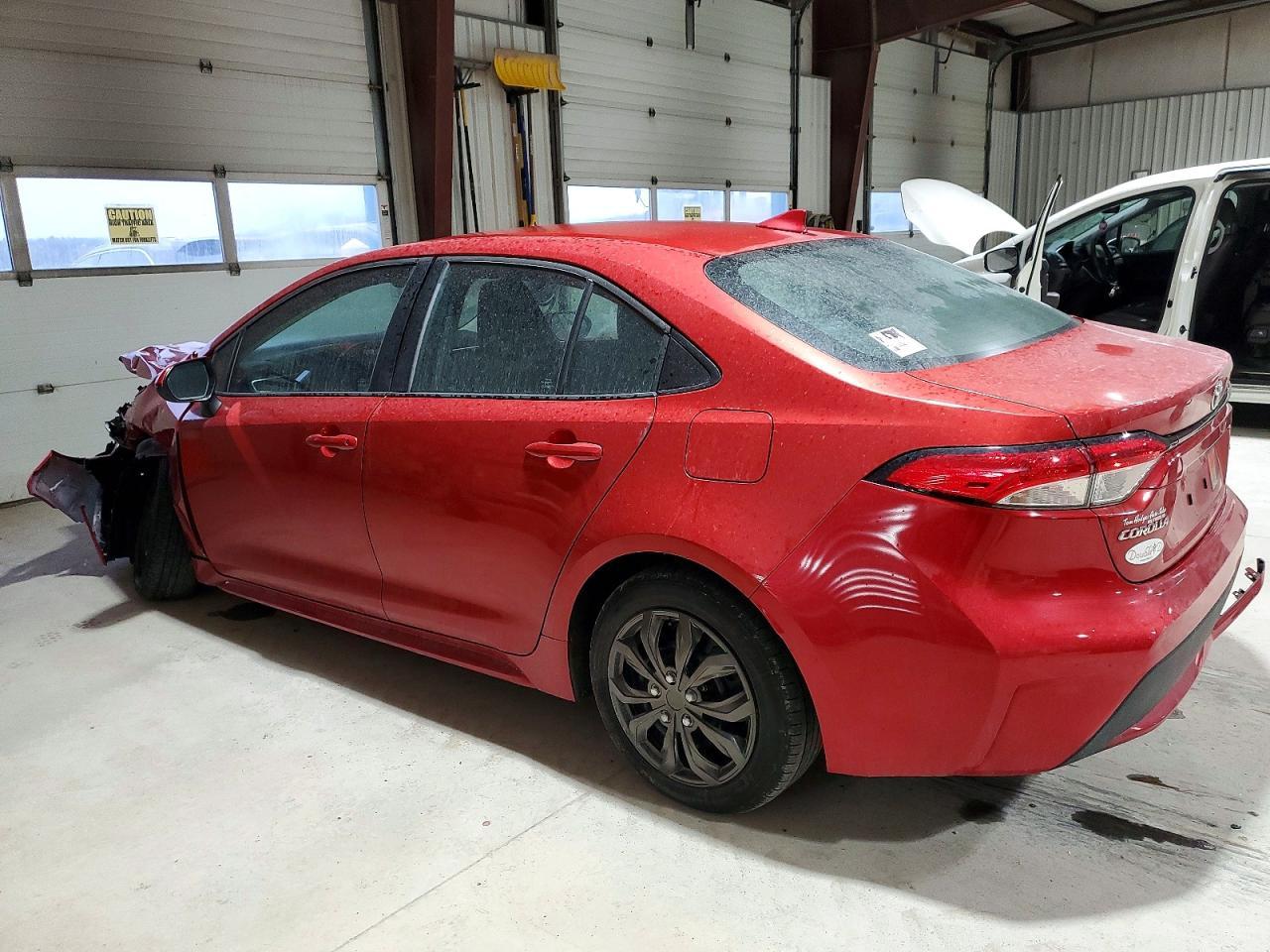 2020 Toyota Corolla Le - Image 2