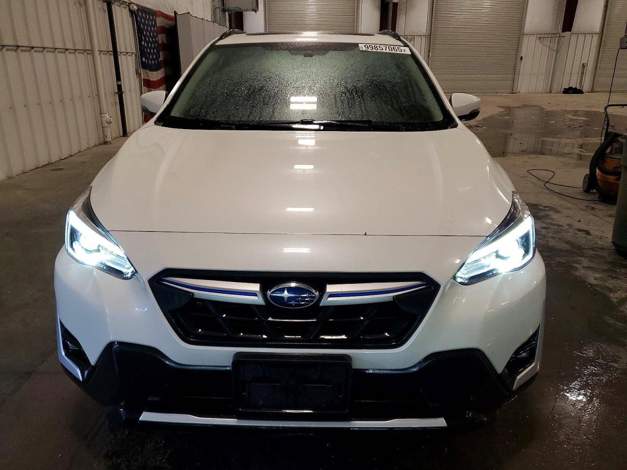 2023 Subaru Crosstrek Limited - Image 5